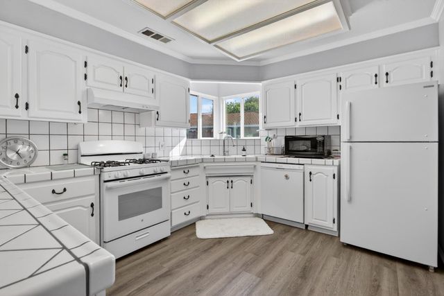 16237 Rancho Viejo Ct, Tracy, CA 95304