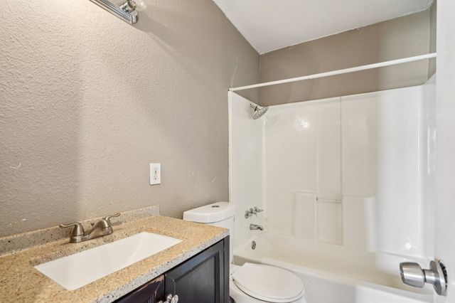 1634 EVERGREEN Drive, Mesquite, TX 75149