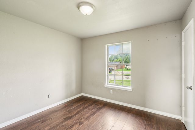 1634 EVERGREEN Drive, Mesquite, TX 75149