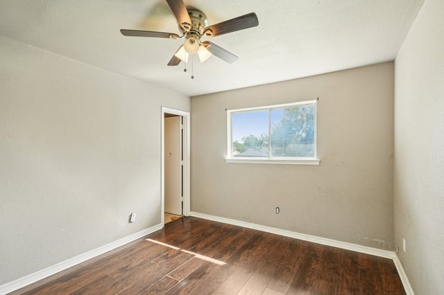 1634 EVERGREEN Drive, Mesquite, TX 75149