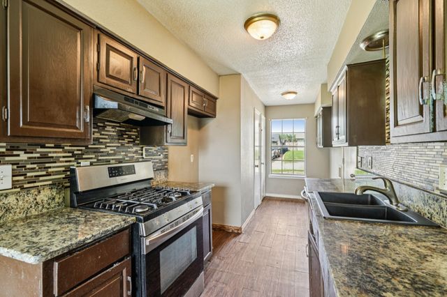 1634 EVERGREEN Drive, Mesquite, TX 75149