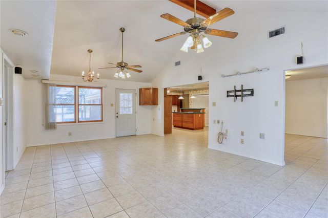 11234 Champion Wood Drive, Tomball, TX 77375