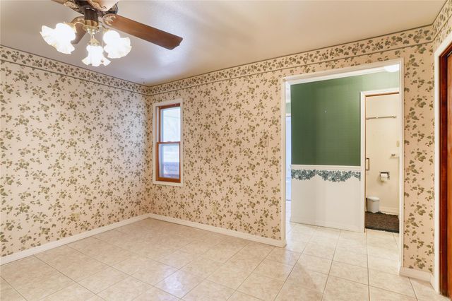 11234 Champion Wood Drive, Tomball, TX 77375