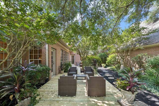 13826 Aspen Cove Drive, Houston, TX 77077