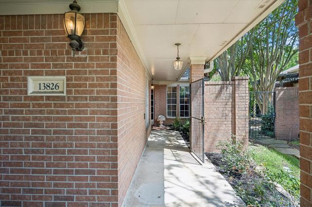 13826 Aspen Cove Drive, Houston, TX 77077