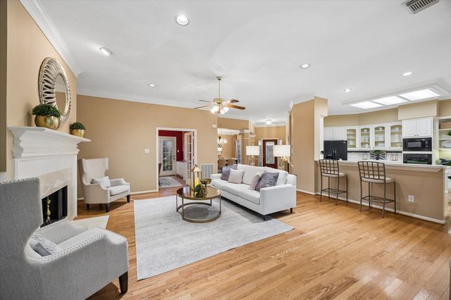 13826 Aspen Cove Drive, Houston, TX 77077