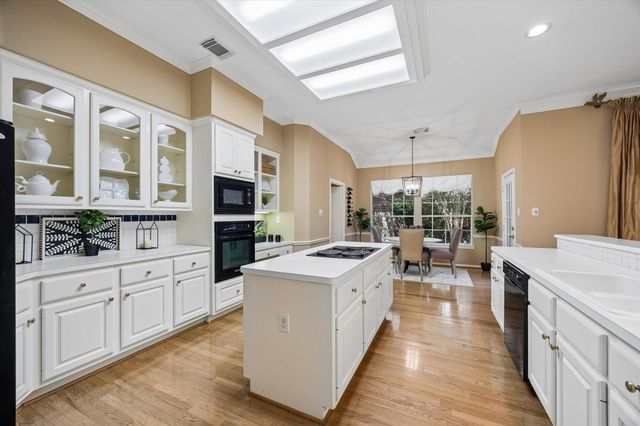 13826 Aspen Cove Drive, Houston, TX 77077