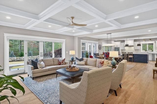 12 Talcott Pines, Plymouth, MA 02360