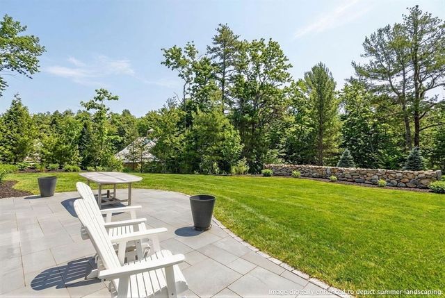 12 Talcott Pines, Plymouth, MA 02360