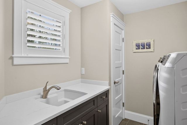 12 Talcott Pines, Plymouth, MA 02360