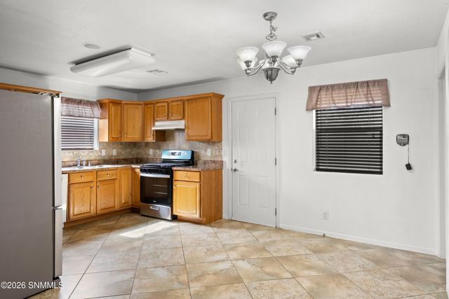 1300 S 9th Street, Deming, NM 88030