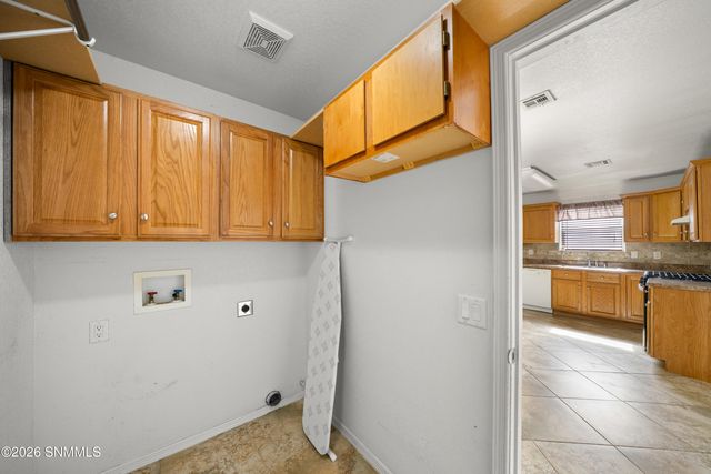 1300 S 9th Street, Deming, NM 88030