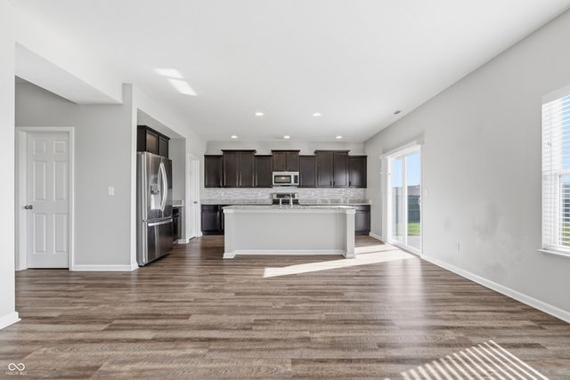 937 Maple Stone Drive, Greenwood, IN 46143