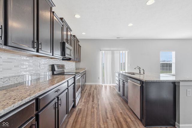 937 Maple Stone Drive, Greenwood, IN 46143