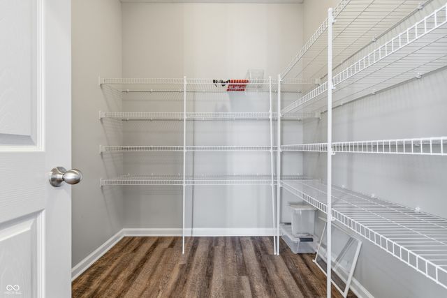 937 Maple Stone Drive, Greenwood, IN 46143