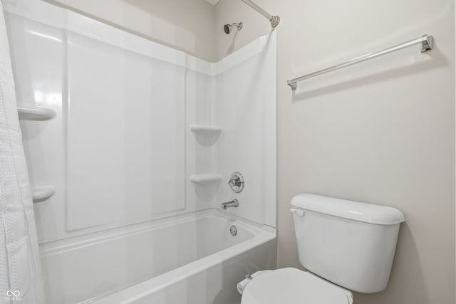 937 Maple Stone Drive, Greenwood, IN 46143