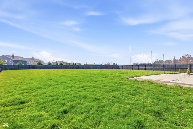 937 Maple Stone Drive, Greenwood, IN 46143