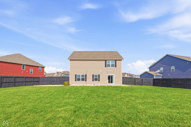 937 Maple Stone Drive, Greenwood, IN 46143