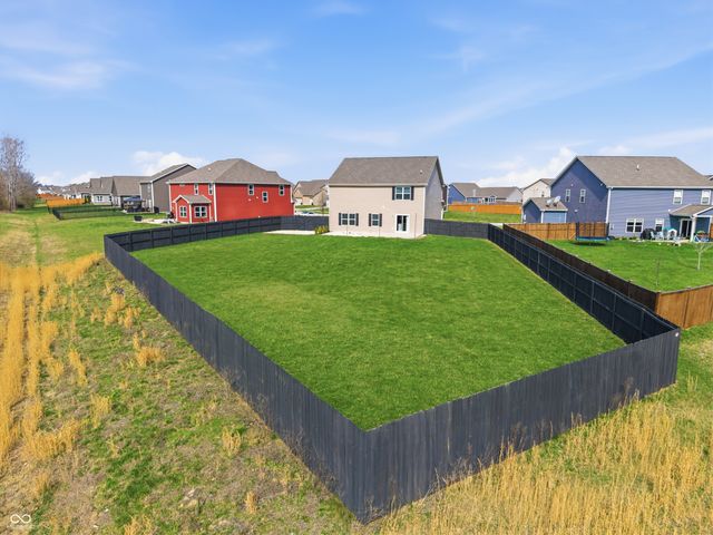 937 Maple Stone Drive, Greenwood, IN 46143