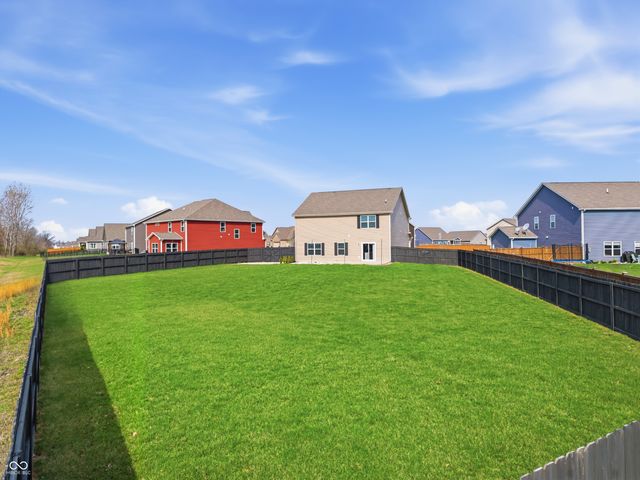 937 Maple Stone Drive, Greenwood, IN 46143