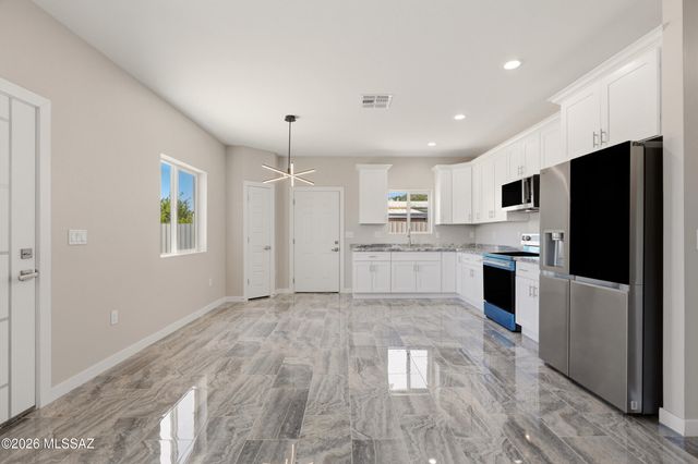 642 W Florence Street, Tucson, AZ 85705