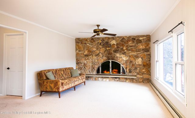 1232 Old Ford Circle, New Paltz, NY 12561