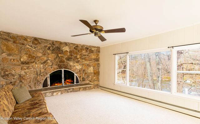 1232 Old Ford Circle, New Paltz, NY 12561