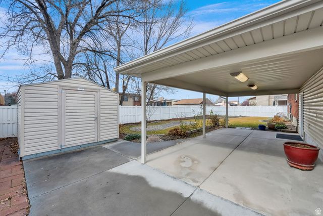 4520 S THORNWOOD AVE, Taylorsville, UT 84123