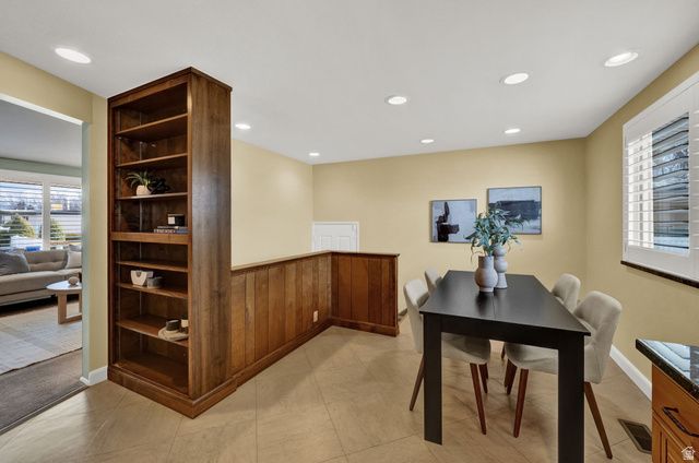 4520 S THORNWOOD AVE, Taylorsville, UT 84123