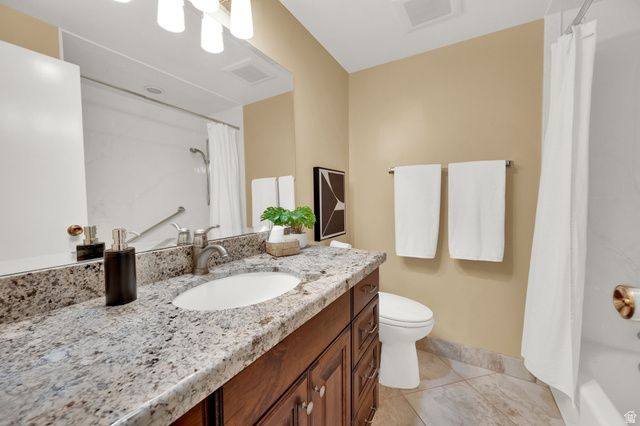 4520 S THORNWOOD AVE, Taylorsville, UT 84123