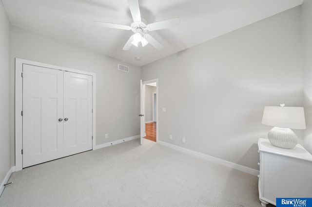 9230 S 71 Street, Lincoln, NE 68516