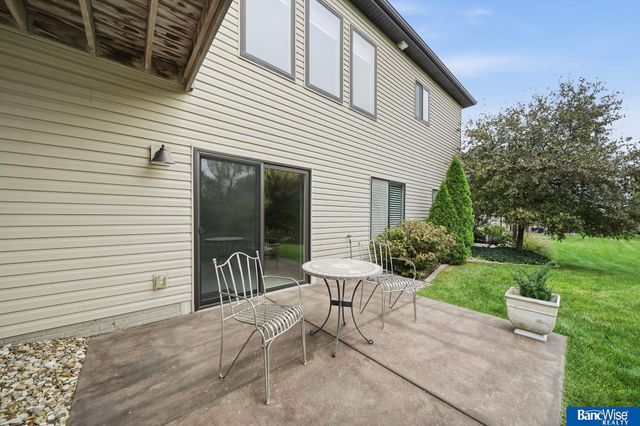 9230 S 71 Street, Lincoln, NE 68516