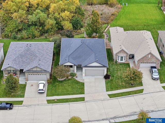 9230 S 71 Street, Lincoln, NE 68516