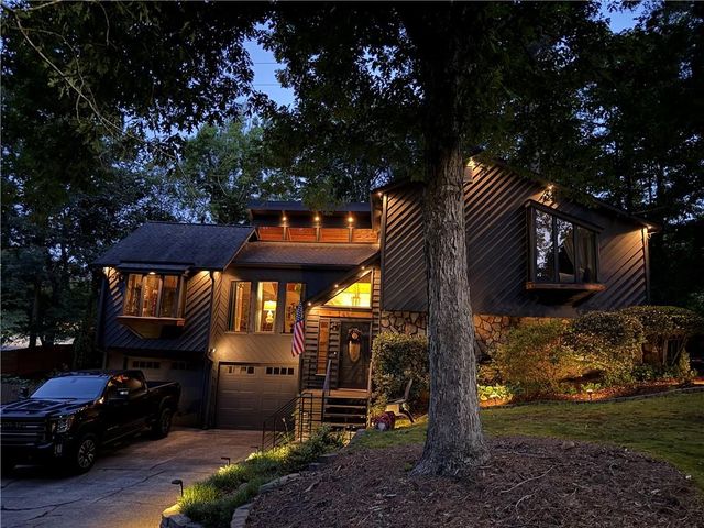 3456 Woodrun Trail, Marietta, GA 30062