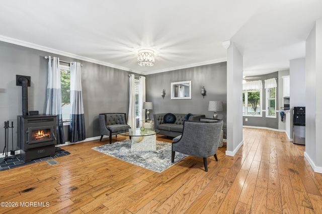 110 Cedar Grove Road, Toms River, NJ 08753