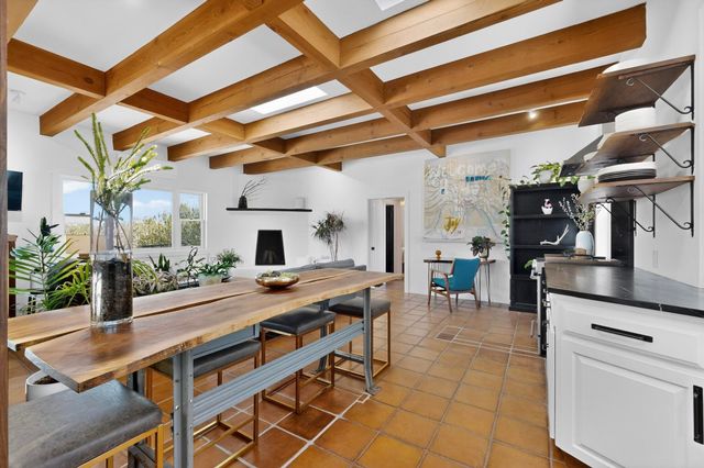 3 Gavilan Court, Santa Fe, NM 87508