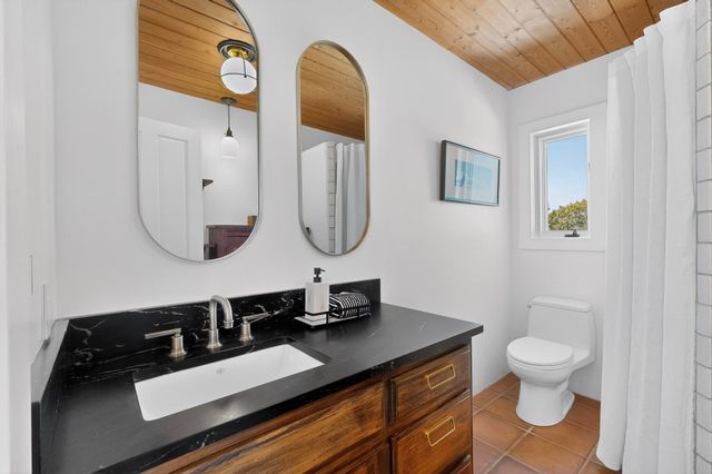 3 Gavilan Court, Santa Fe, NM 87508