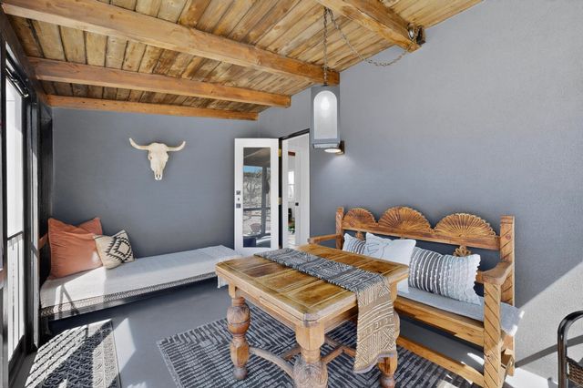 3 Gavilan Court, Santa Fe, NM 87508