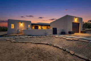 3 Gavilan Court, Santa Fe, NM 87508