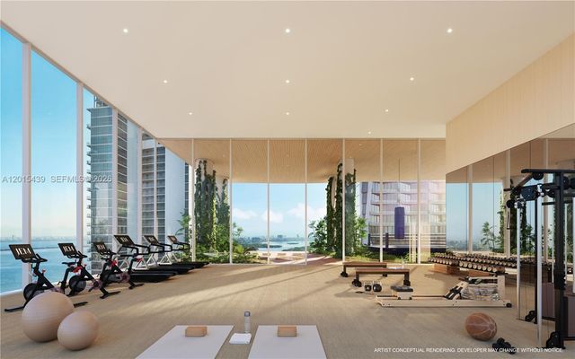 175 NE 10 Street 44A, Miami, FL 33132