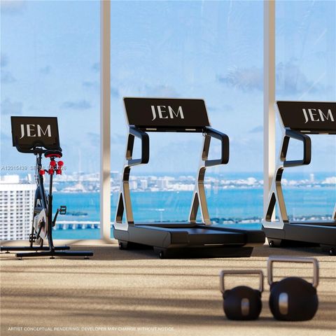 175 NE 10 Street 44A, Miami, FL 33132