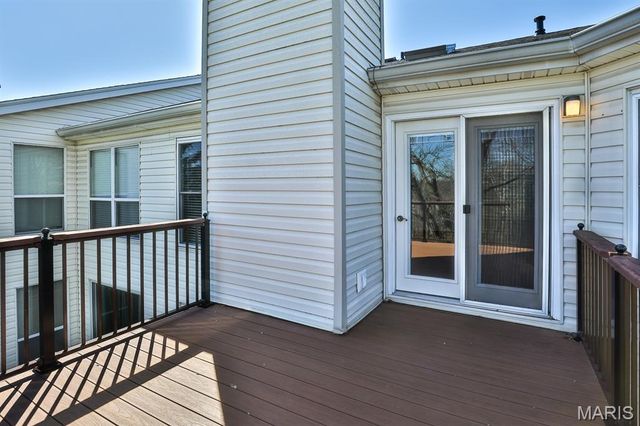 760 Woodside Trails Drive 203, Ballwin, MO 63021