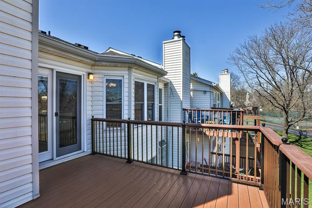 760 Woodside Trails Drive 203, Ballwin, MO 63021