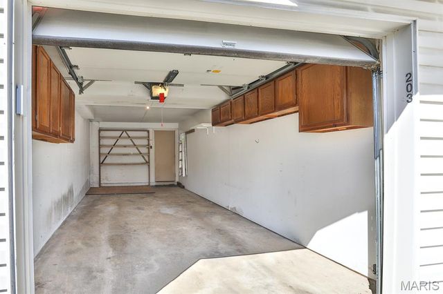 760 Woodside Trails Drive 203, Ballwin, MO 63021