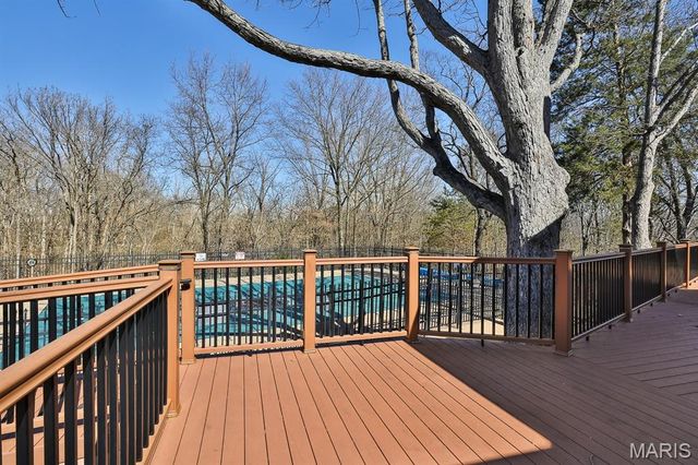 760 Woodside Trails Drive 203, Ballwin, MO 63021