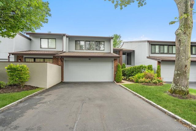 90 Foxwood Drive, Jericho, NY 11753