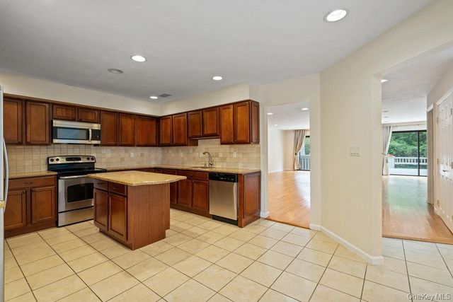 90 Foxwood Drive, Jericho, NY 11753
