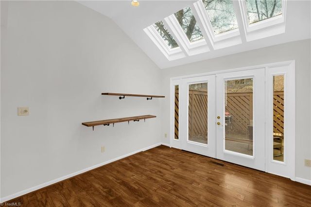 210 College Road 601, Greensboro, NC 27410