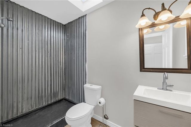 210 College Road 601, Greensboro, NC 27410