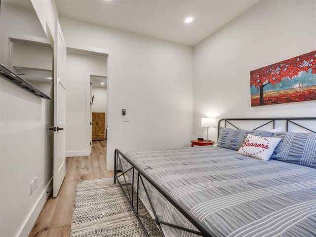 501 E Brooks Street, Norman, OK 73071